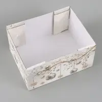 Коробка подарочная, складная 31.2&times;25.6&times;16.1 см &laquo;Новогодний венок&raquo;