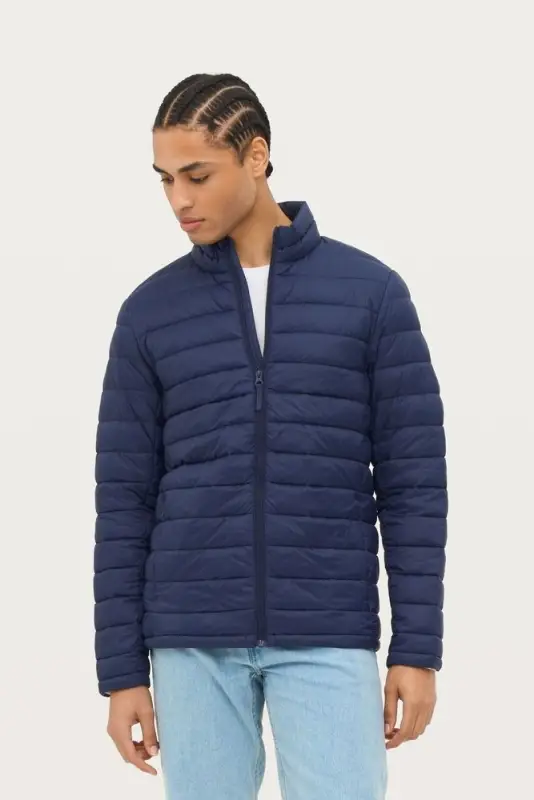 Куртка мужская Wilson Men темно-синяя, размер S