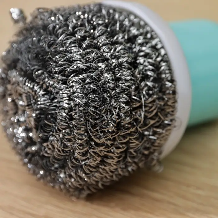 Щётка для посуды «Колпачок», металлическая губка 20 гр, цвет МИКС Щётка для посуды «Колпачок», металлическая губка 20 гр, цвет МИКС