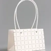 Сумка для цветов влагостойкая, белая, 22x10.5x13.5±5% см Сумка для цветов влагостойкая, белая, 22x10.5x13.5±5% см