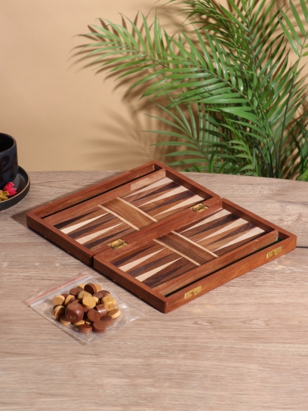 Нарды 24,5х15х3,5 см, дерево шишам, латунь Нарды 24,5х15х3,5 см, дерево шишам, латунь