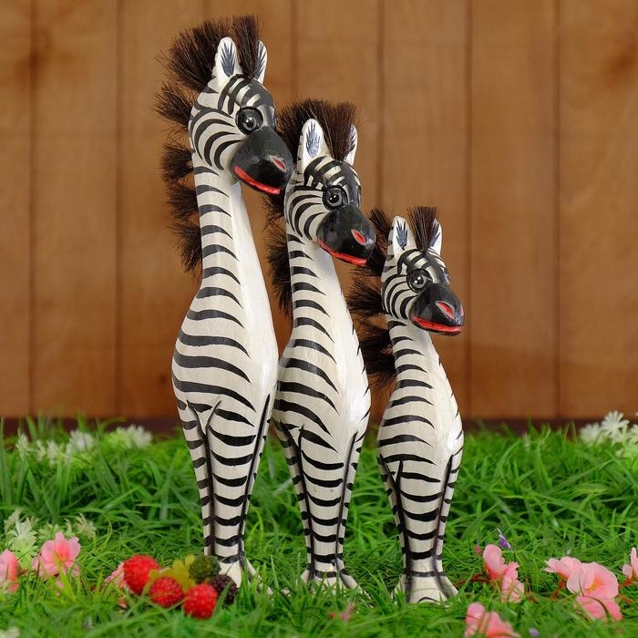 Сувенир дерево  Сувенир дерево "Семейство зебр" (набор 3 штуки: высота 40,35,30 см)