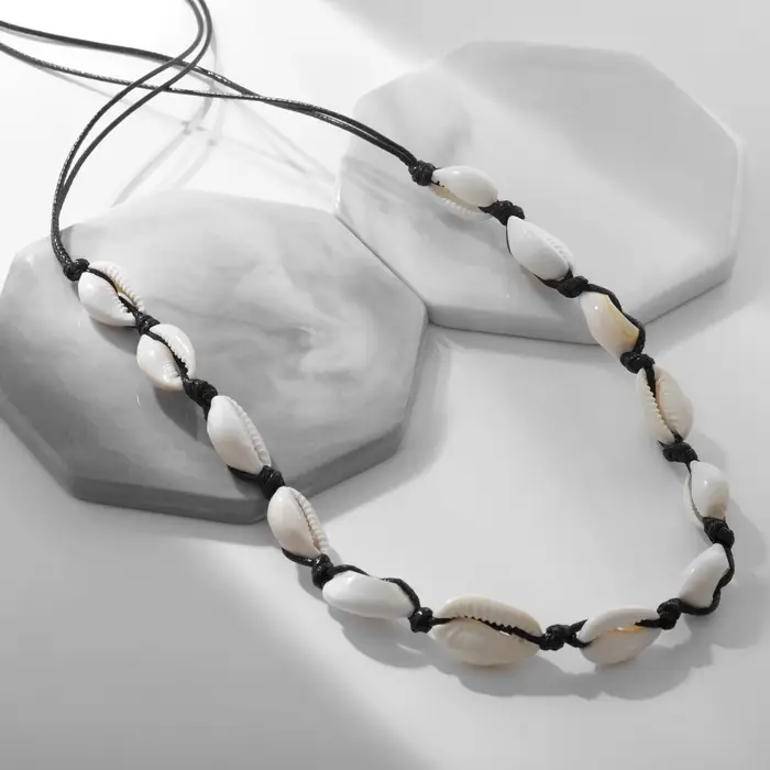 Чокер из ракушек &laquo;Морской&raquo;, чёрно-бежевый, 75 см