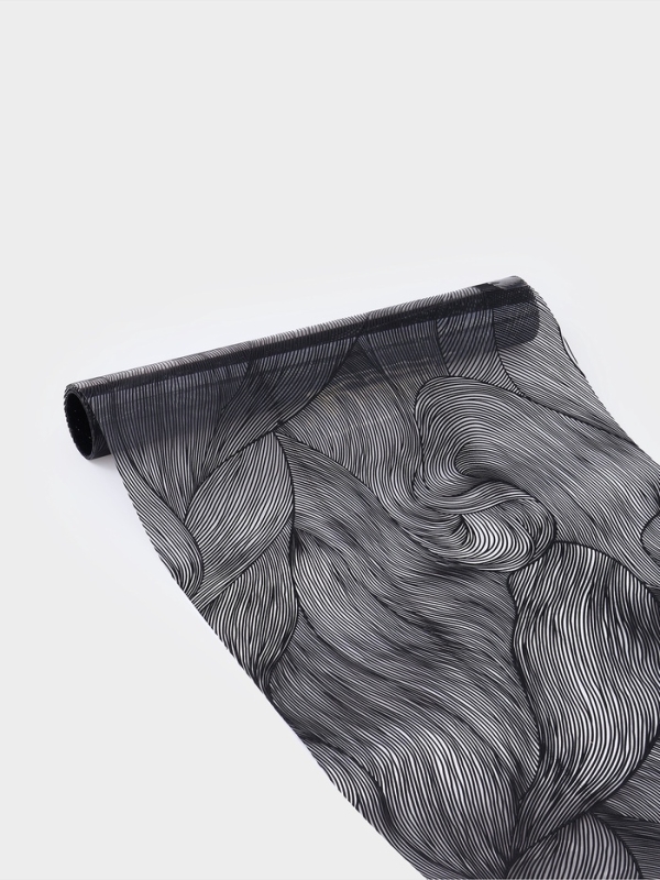 Дорожка на стол Доляна «Матера», 150×38 см, чёрная Дорожка на стол Доляна «Матера», 150×38 см, чёрная