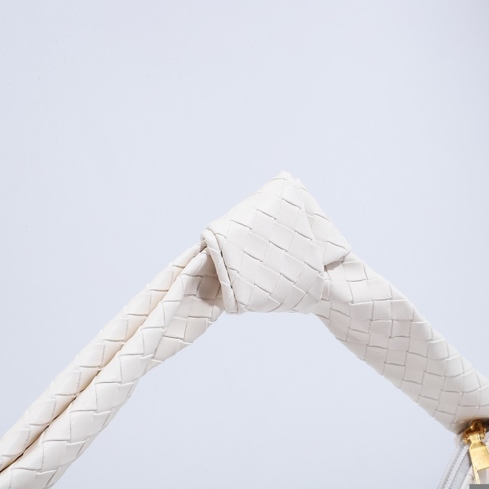 Сумка-багет на молнии, цвет белый Сумка-багет на молнии, цвет белый