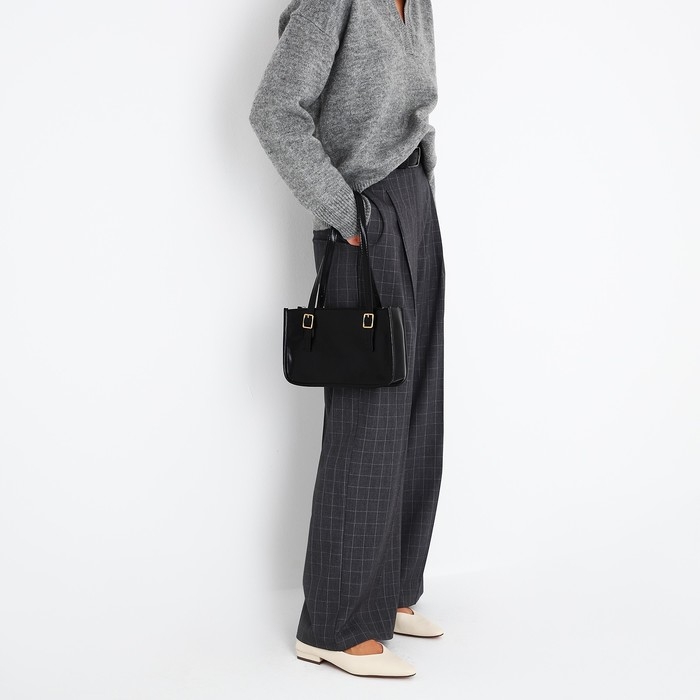 Сумка женская тоут на молнии, цвет чёрный