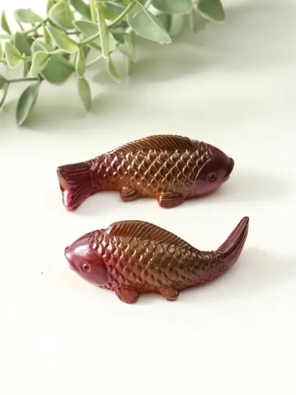 Фигурка для чайной церемонии "Красные парчовые карпы" набор 2 шт меняет цвет 3х7,5х3 см