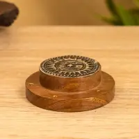 Подставка под благовония "Домовой" 7х7х2,5 см, дерево шишам