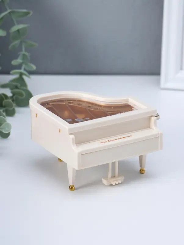 Шкатулка музыкальная механическая "Пианино" белая 9х10,5х6,2 см