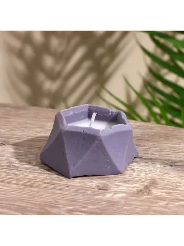 Свеча шестиугольная 6х6х3 см, соевый воск
