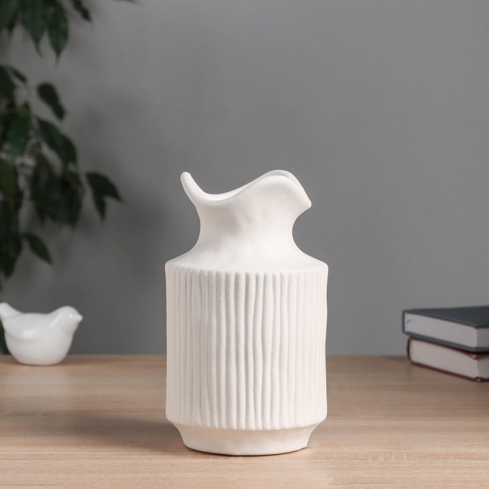 Ваза керамика настольная Ваза керамика настольная "Марис" классик, 20х11 см, белый