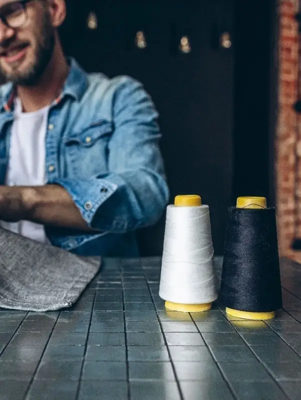 Нитки 40/2, 2700 м, белые