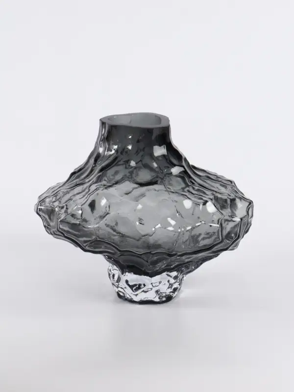 Ваза &laquo;Джино&raquo;, 16&times;19 см, стекло. чёрная