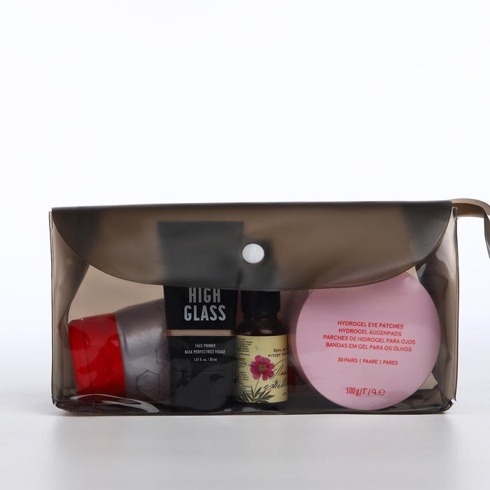 Косметичка на кнопке, цвет чёрный Косметичка на кнопке, цвет чёрный