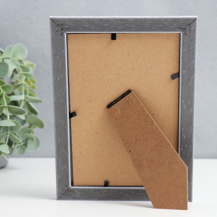 Фоторамка пластик 10х15 см Фоторамка пластик 10х15 см "Серебряная патина на белом" 18х13 см