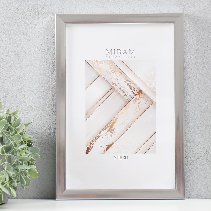 Фоторамка пластик Фоторамка пластик "МИРАМ" 20х30 см, 641822-8, серебро (пластиковый экран)