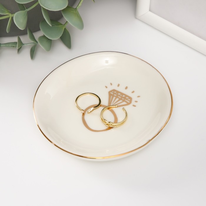 Сувенир керамика подставка под кольца "Кольцо с бриллиантом" 10,5х10х1,6 см