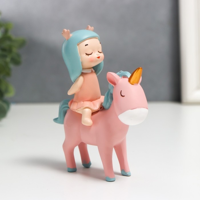 Сувенир полистоун  Сувенир полистоун "Малышка с оленьими рожками верхом на единорожке" 10,5х9х3,5 см