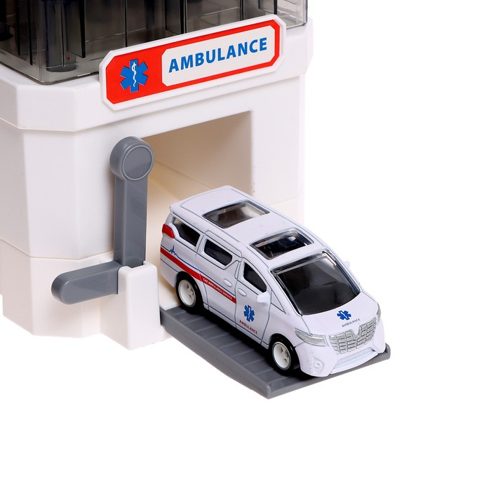 Парковка «Скорая помощь», с 2 машинками, свет и звук Парковка «Скорая помощь», с 2 машинками, свет и звук