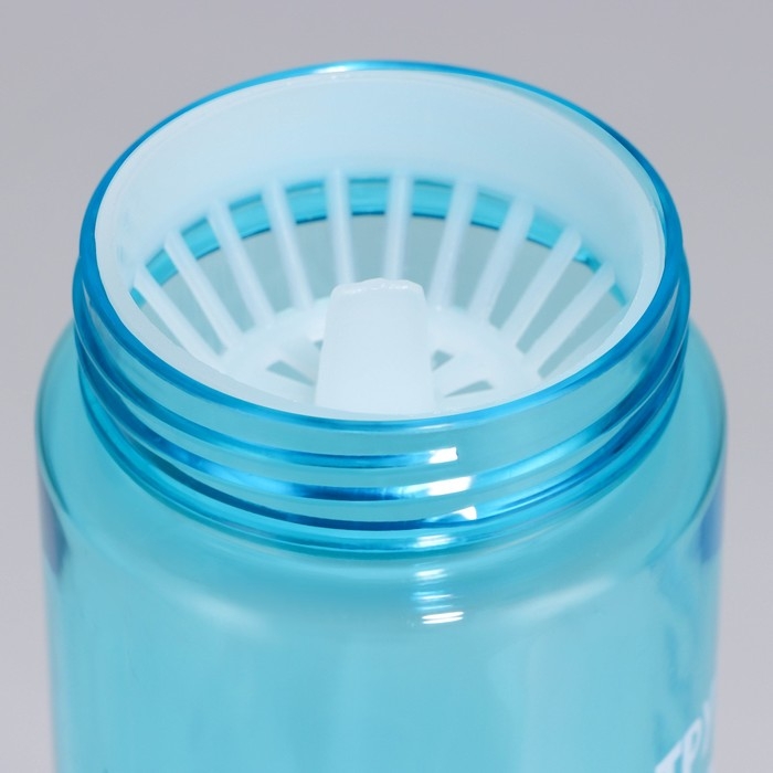 Бутылка для воды «Сотрудник», 600 мл Бутылка для воды «Сотрудник», 600 мл