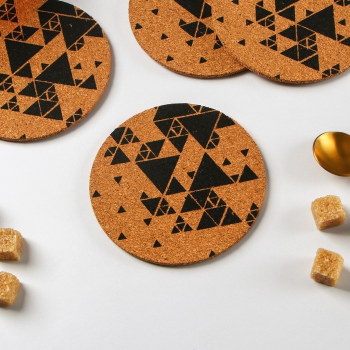 Набор подставок под горячее Доляна «Треугольники», 6 шт, d=10 см Набор подставок под горячее Доляна «Треугольники», 6 шт, d=10 см