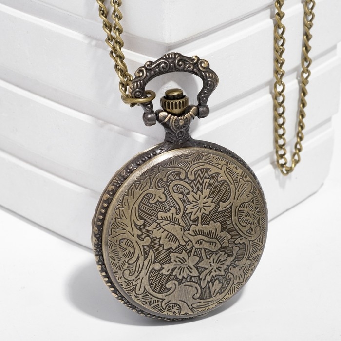 Часы карманные Часы карманные "Поезд", кварцевые, цепочка l-40 см, d-4.5 см