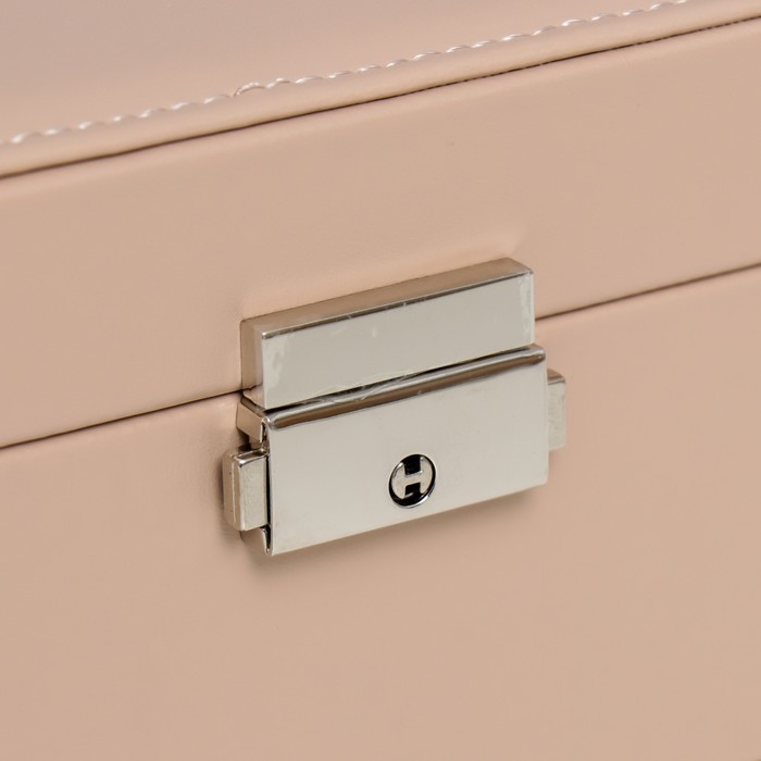 Шкатулка кожзам для украшений  Шкатулка кожзам для украшений "Кремовая матовая" 9х23х17 см