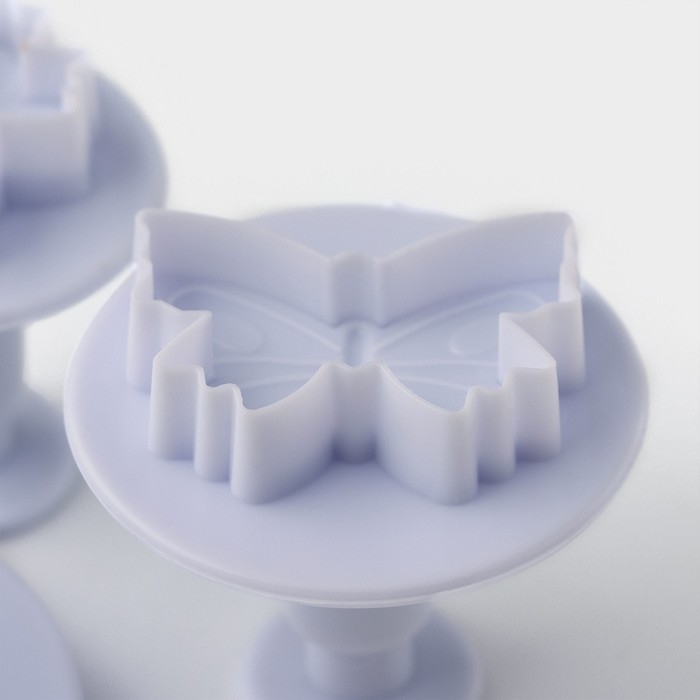 Набор плунжеров кондитерских Доляна «Бабочка», 3 шт, d=4/5/6 см Набор плунжеров кондитерских Доляна «Бабочка», 3 шт, d=4/5/6 см