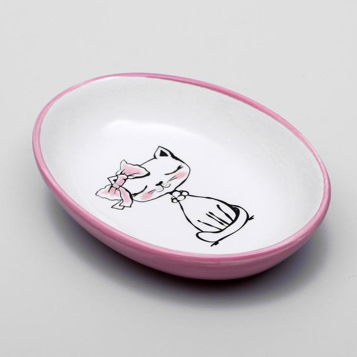 Блюдце керамическое  Блюдце керамическое "Милая киса" 200 мл  15,7 х 11,3 х 3,8 см, розовая