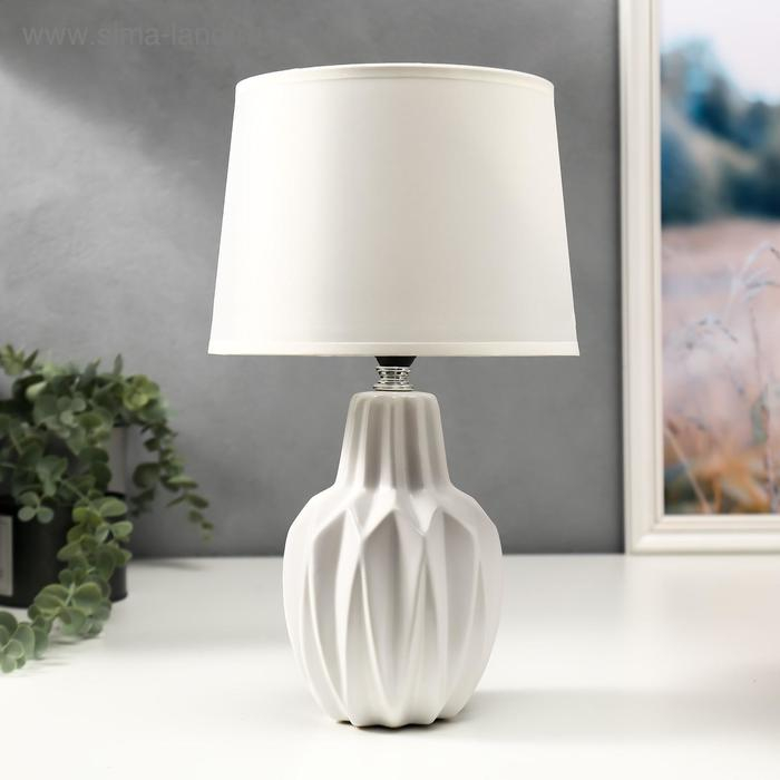 Лампа настольная 21198/1 E14 40Вт белый 22х22х35 см