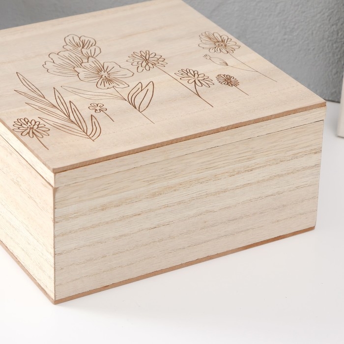 Шкатулка дерево  Шкатулка дерево "Полевые растения" 18х18х9 см