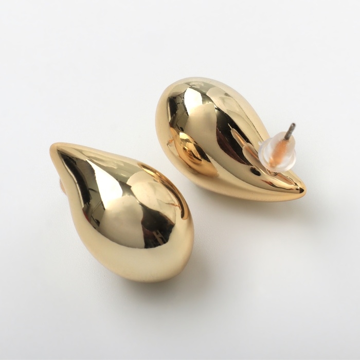 Серьги пластик «Капля» изогнутая мини, цвет золото Серьги пластик «Капля» изогнутая мини, цвет золото