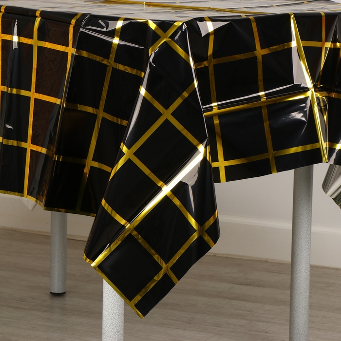 Скатерть в клетку 137 &times; 183 см, чёрная