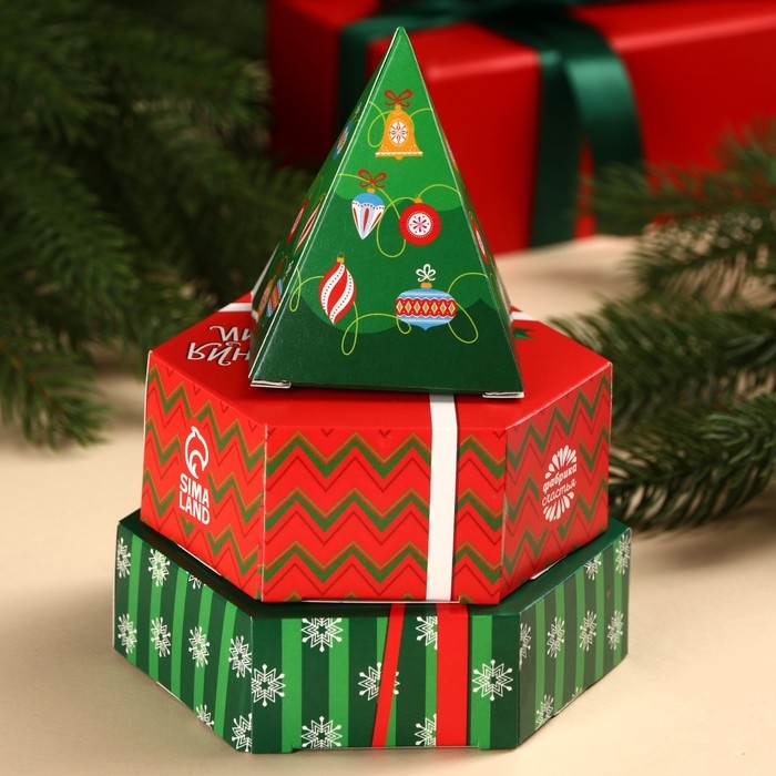 Новогодний подарочный набор конфет в подарочной коробке «Новый год – время чудес», 250 г. Новогодний подарочный набор конфет в подарочной коробке «Новый год – время чудес», 250 г.