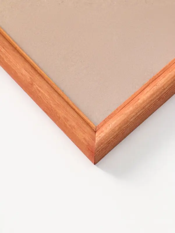 Фоторамка дерево 40х50 см, орех №1 (пластиковый экран)