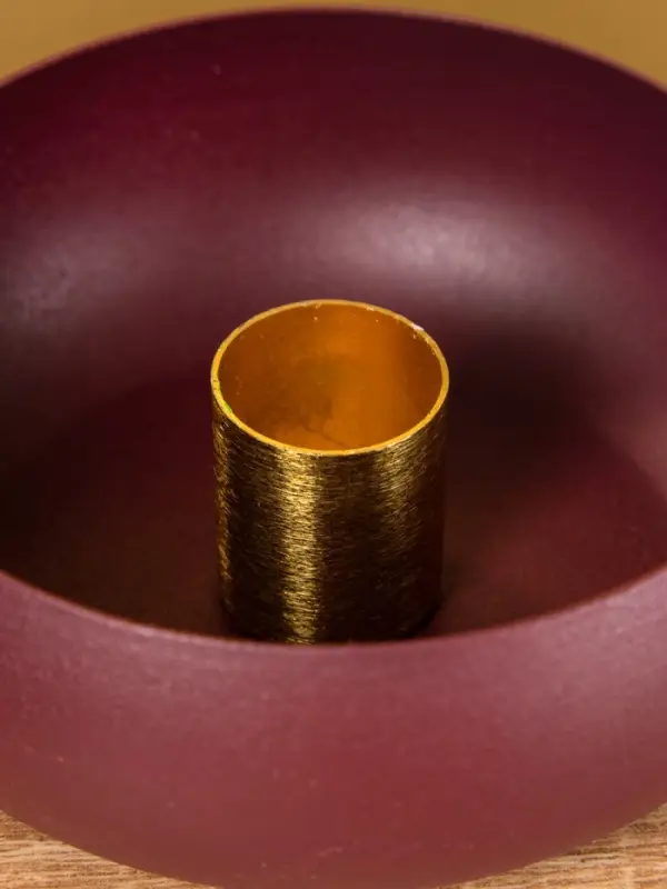 Подсвечник на 1 свечу на магнитах "Баклажан" 11х11х4 см