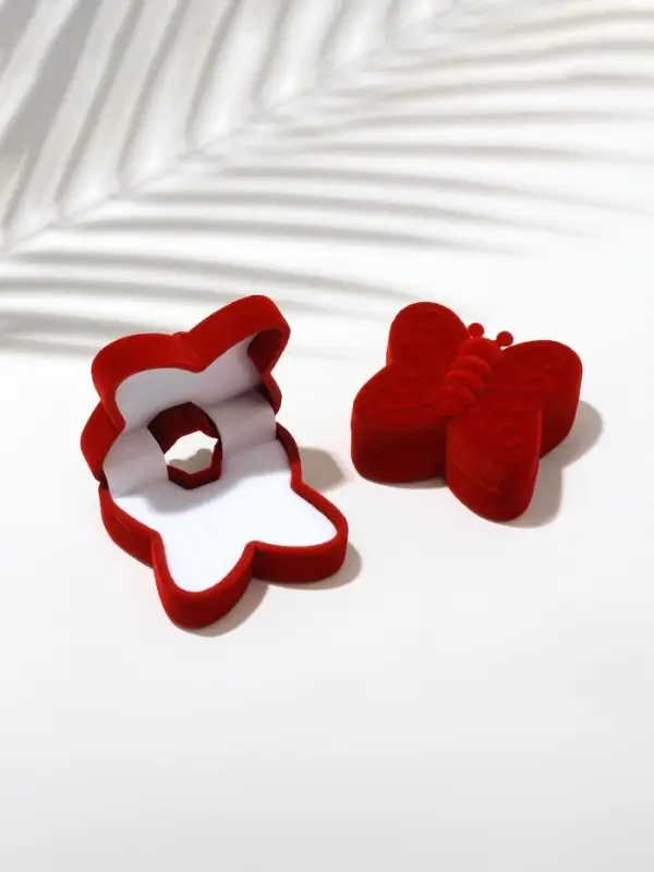 Футляр под серьги, кольцо &laquo;Бабочка&raquo;, бархатный, 5&times;5.5 см, красный