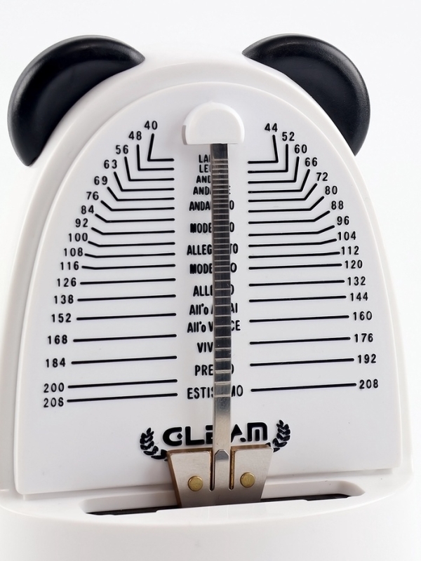 Метроном механический Панда, 40-208 ударов, 14,5 х 9 х 8,5 см Метроном механический Панда, 40-208 ударов, 14,5 х 9 х 8,5 см