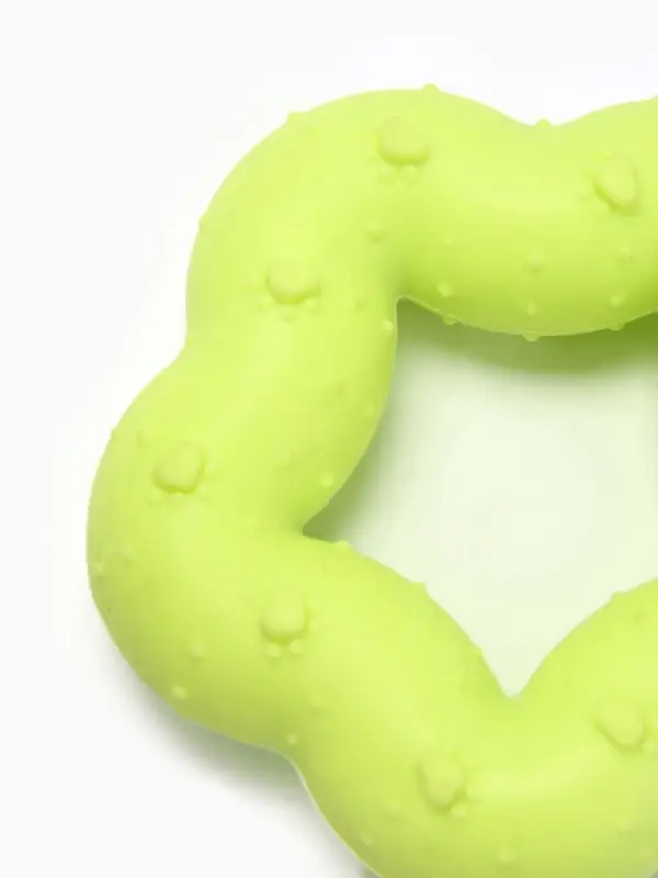 Жевательная игрушка для собак &laquo;Пленительная звезда&raquo;, 7 см, TPR, жёлтая