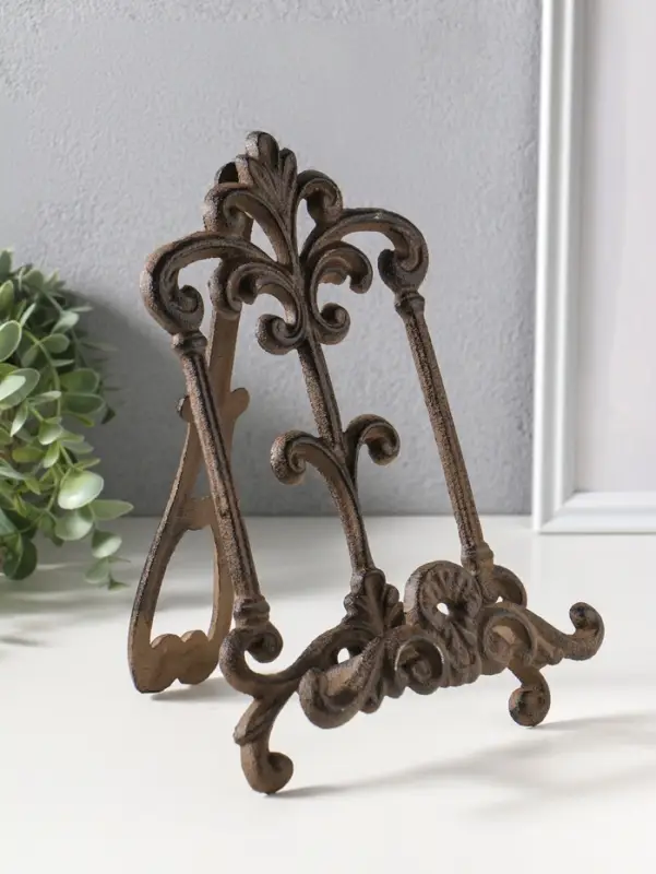 Сувенир чугун "Мольберт королевские вензели" 17х7х27 см