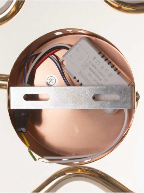 Бра Valentina 14Вт LED 4000-6000К золото 25х25х13см Бра Valentina 14Вт LED 4000-6000К золото 25х25х13см