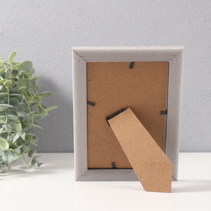 Фоторамка пластик 10х15 см Фоторамка пластик 10х15 см "Пробковое дерево" серая 1,5х14х18,8 см