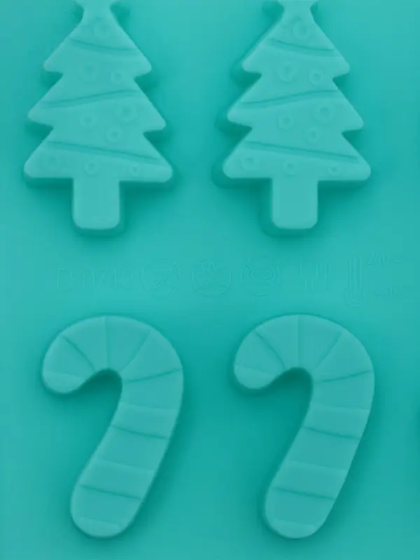 Форма для конфет и шоколада Доляна &laquo;Новый год&raquo;, силикон, 21.5&times;10 см, 12 ячеек, бирюзовая