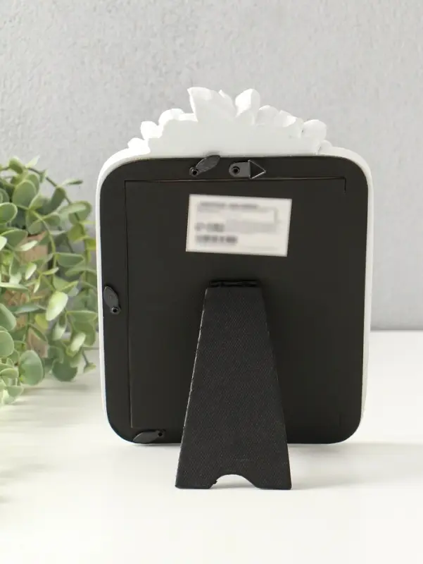 Фоторамка полистоун 13х18 см "Цветочный венок" белая 25х16,5х1,5 см