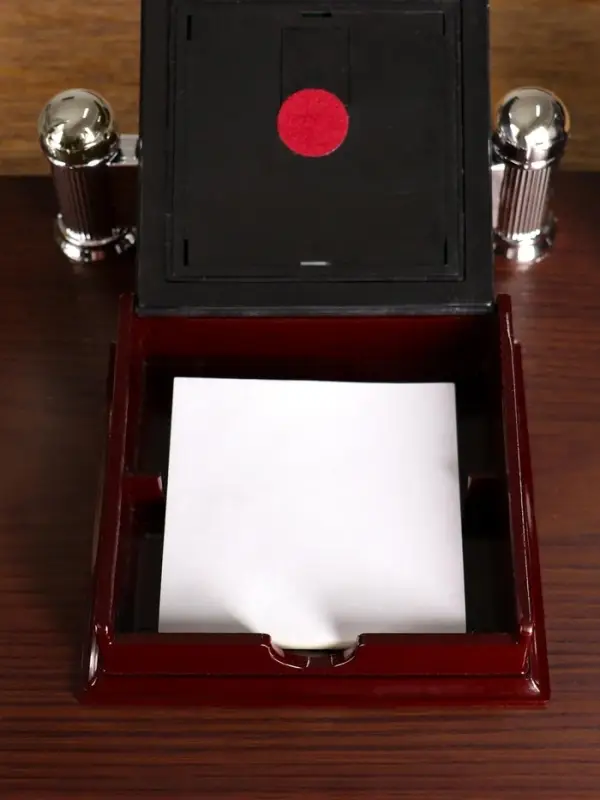 Набор настольный 7 в 1, (карандашница с часами, визитница, глобус, подставка, калька, подставка для мелочей)