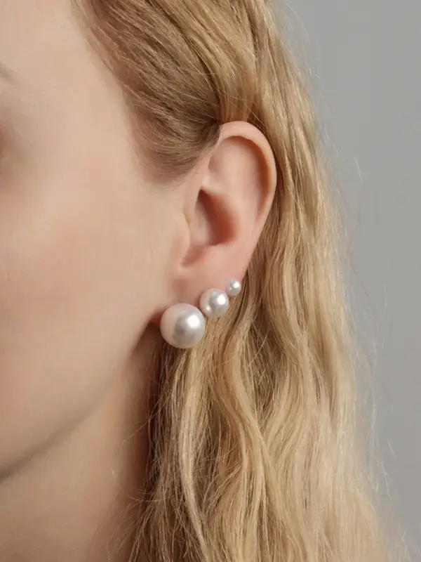 Серьги пусеты QF &laquo;Рэйчел&raquo;, 18 пар, бусина d=5-12 мм, цвет белый