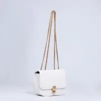 Сумка женская мессенджер на клапане, 18&times;7&times;13 см, со стёжкой, белая