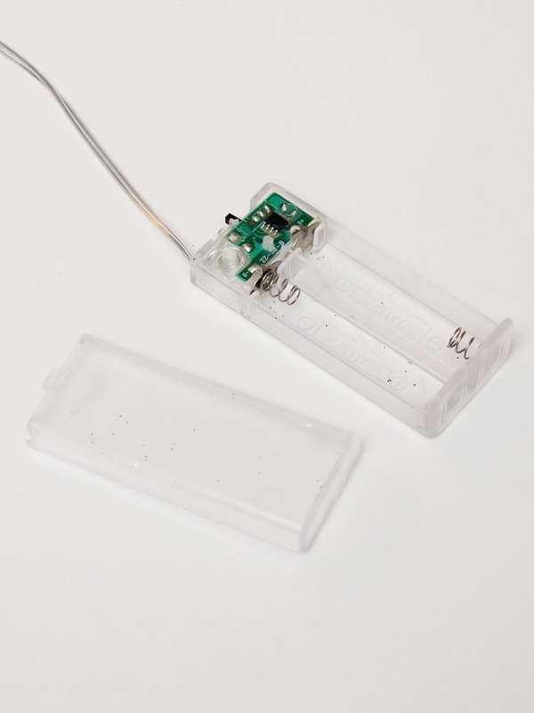 Светодиодная фигура «Олененок» 25 × 13 см, акрил, 20 LED, батарейки ААх2 (не в комплекте), свечение белое Светодиодная фигура «Олененок» 25 × 13 см, акрил, 20 LED, батарейки ААх2 (не в комплекте), свечение белое