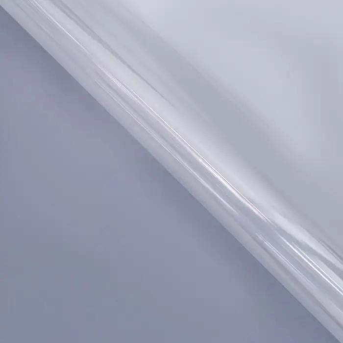 Пленка для цветов с тиснением, 50×57 см, кант красный Пленка для цветов с тиснением, 50×57 см, кант красный