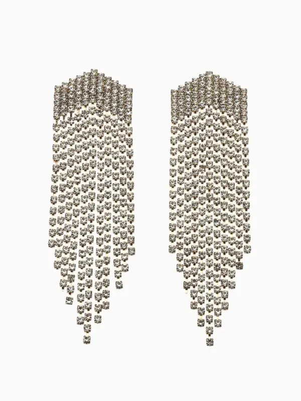 Серьги висячие со стразами &laquo;Водопад&raquo;, мягкий ромб, белые в серебре